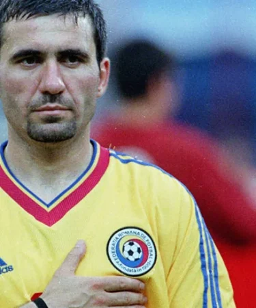 Gheorghe Hagi: Legenda care a redefinit fotbalul românesc